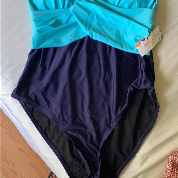 Bathing suit - large - NWT - blue - Picture 2 of 4